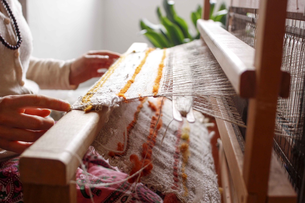 textile rug weaving